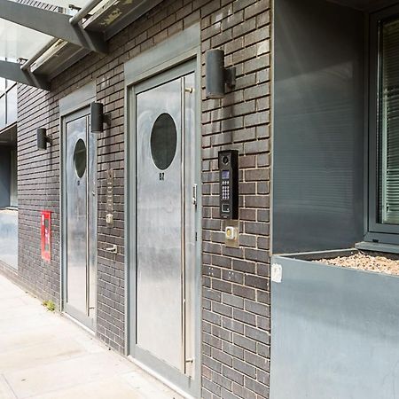 לונדון Chamber Street Apartment 14 מראה חיצוני תמונה