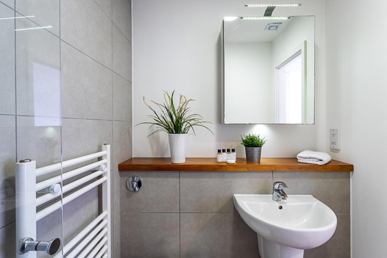 לונדון Chamber Street Apartment 14 מראה חיצוני תמונה
